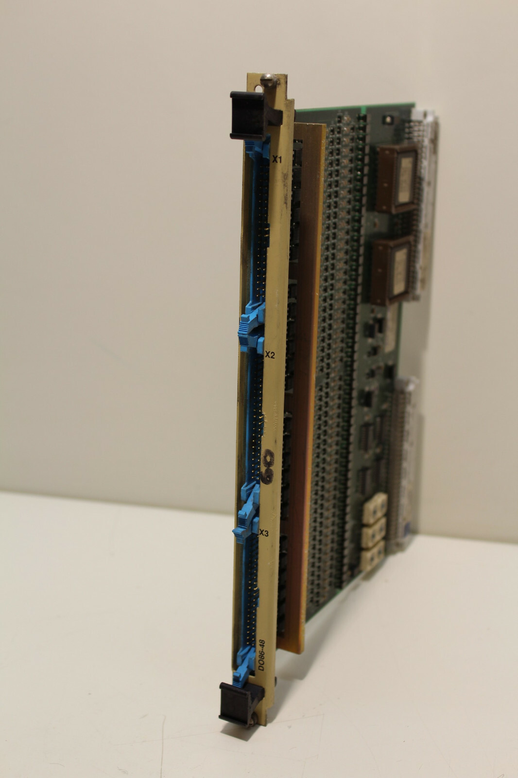 ABB DO86-48 Board 58172367