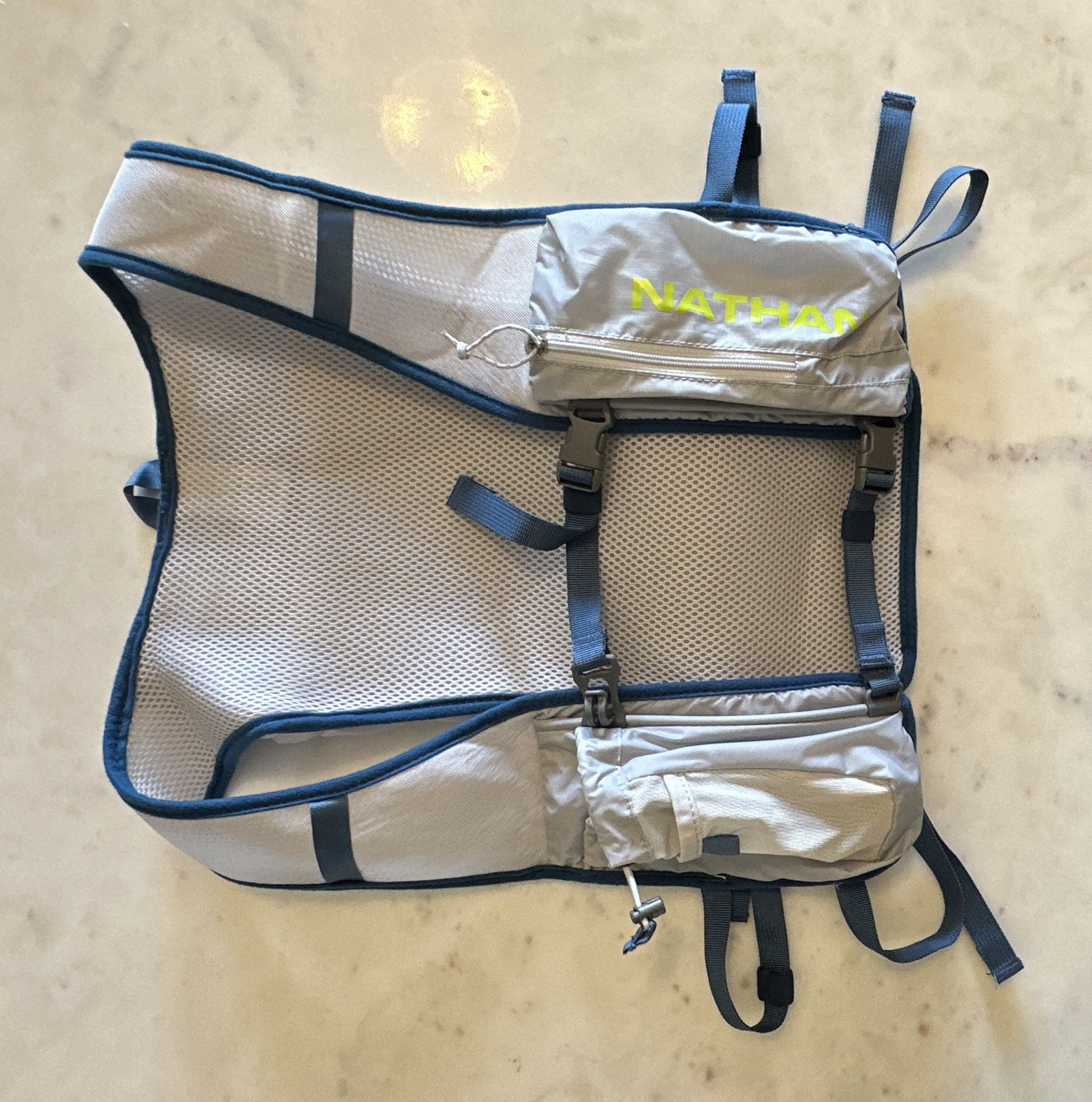NATHAN Hydration Pack Vest Backpack Gray/Blue/Yellow