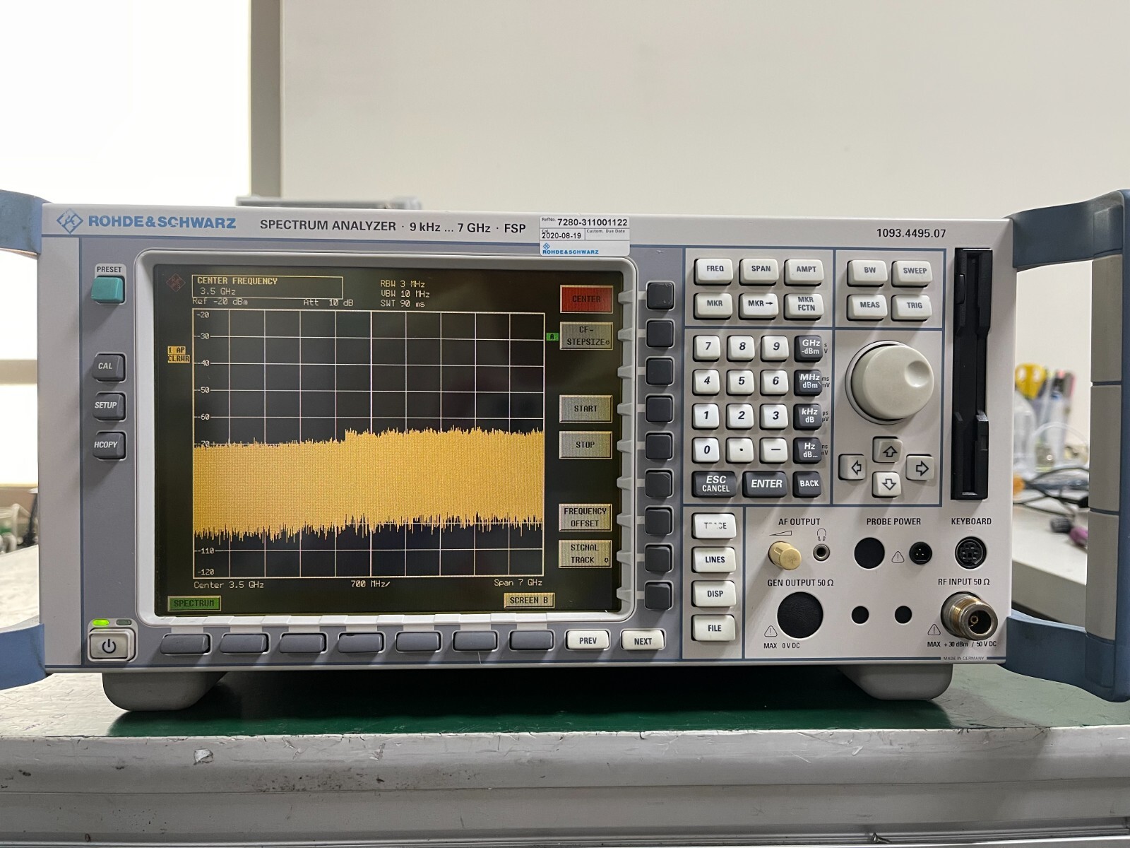 Rohde & Schwarz FSP7 Spectrum Analyzer 9 kHz - 7 GHz _ 0645