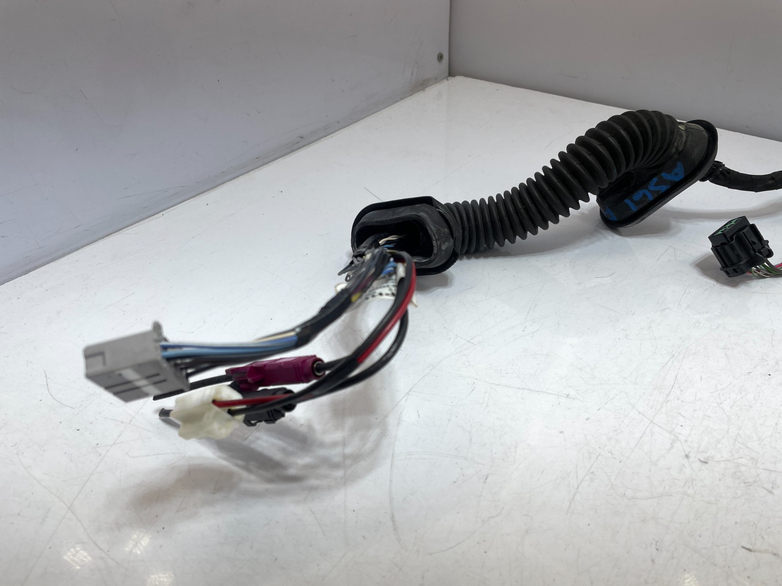 ✅ 2016-2020 OEM Tesla Model X Front Left Driver Side Door Wiring Harness