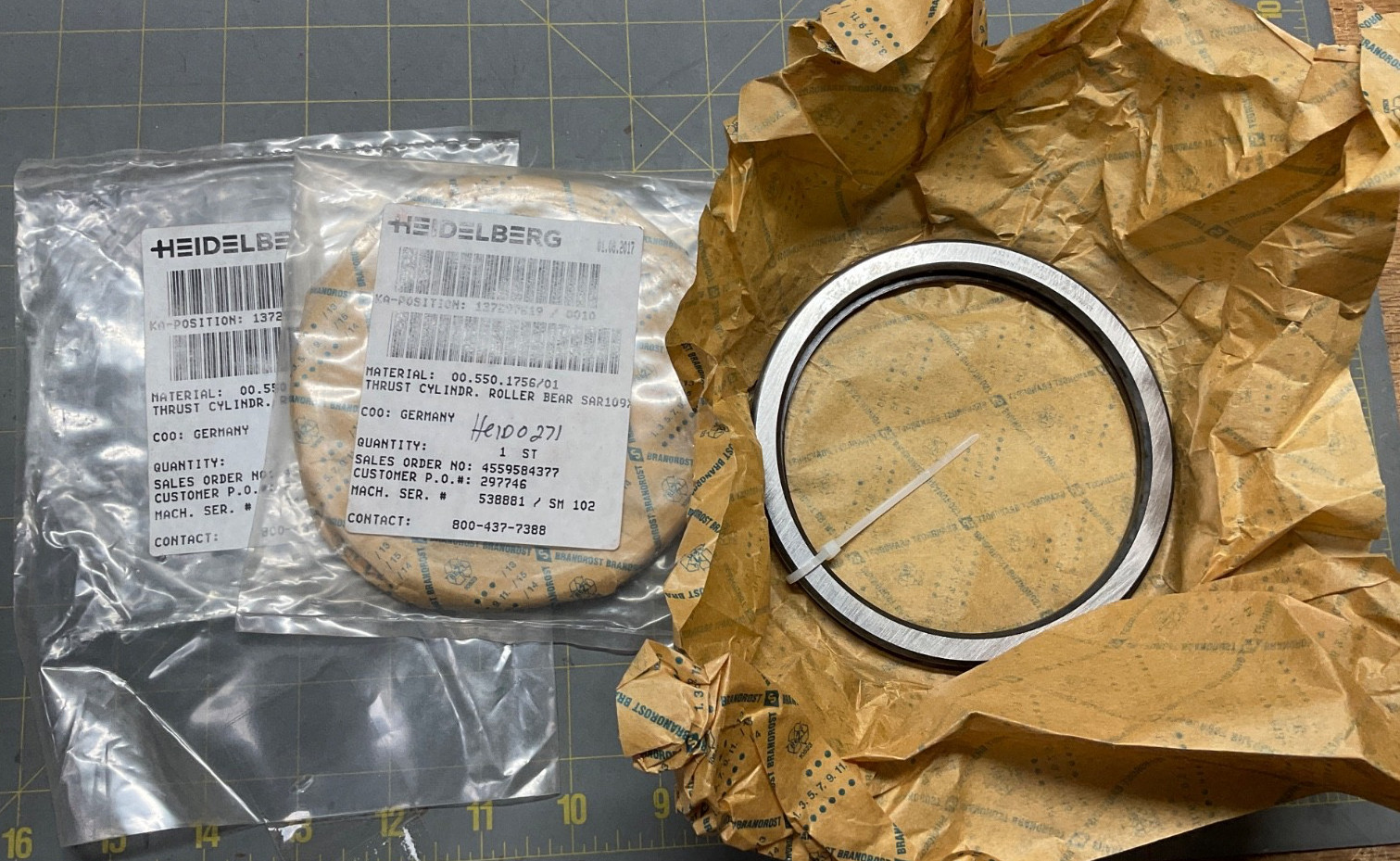 LOT OF 2 HEIDLEBERG INA BEARING 00.550.1756/01 INA F-232961.SAR NEW