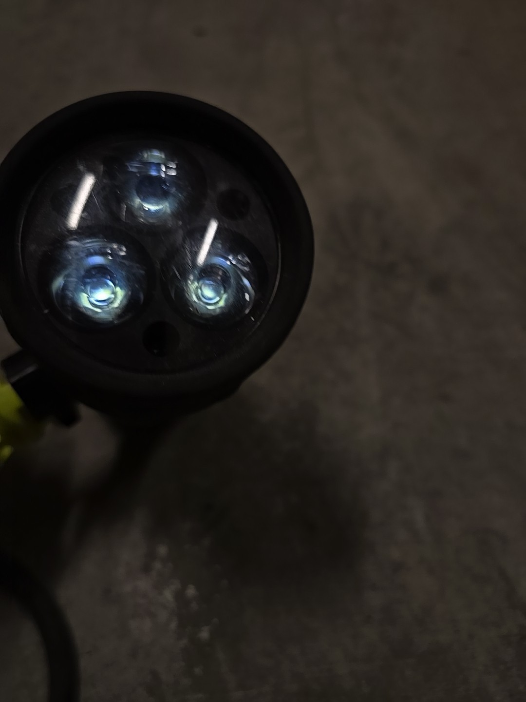 Princeton Tec Shockwave LED Dive Light