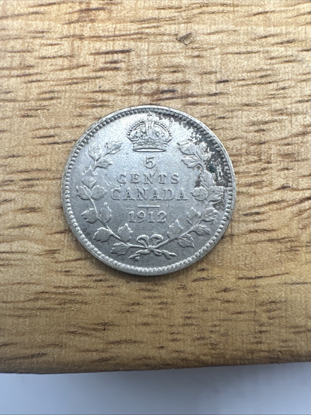 1912 Canada Silver 5 Cents #107