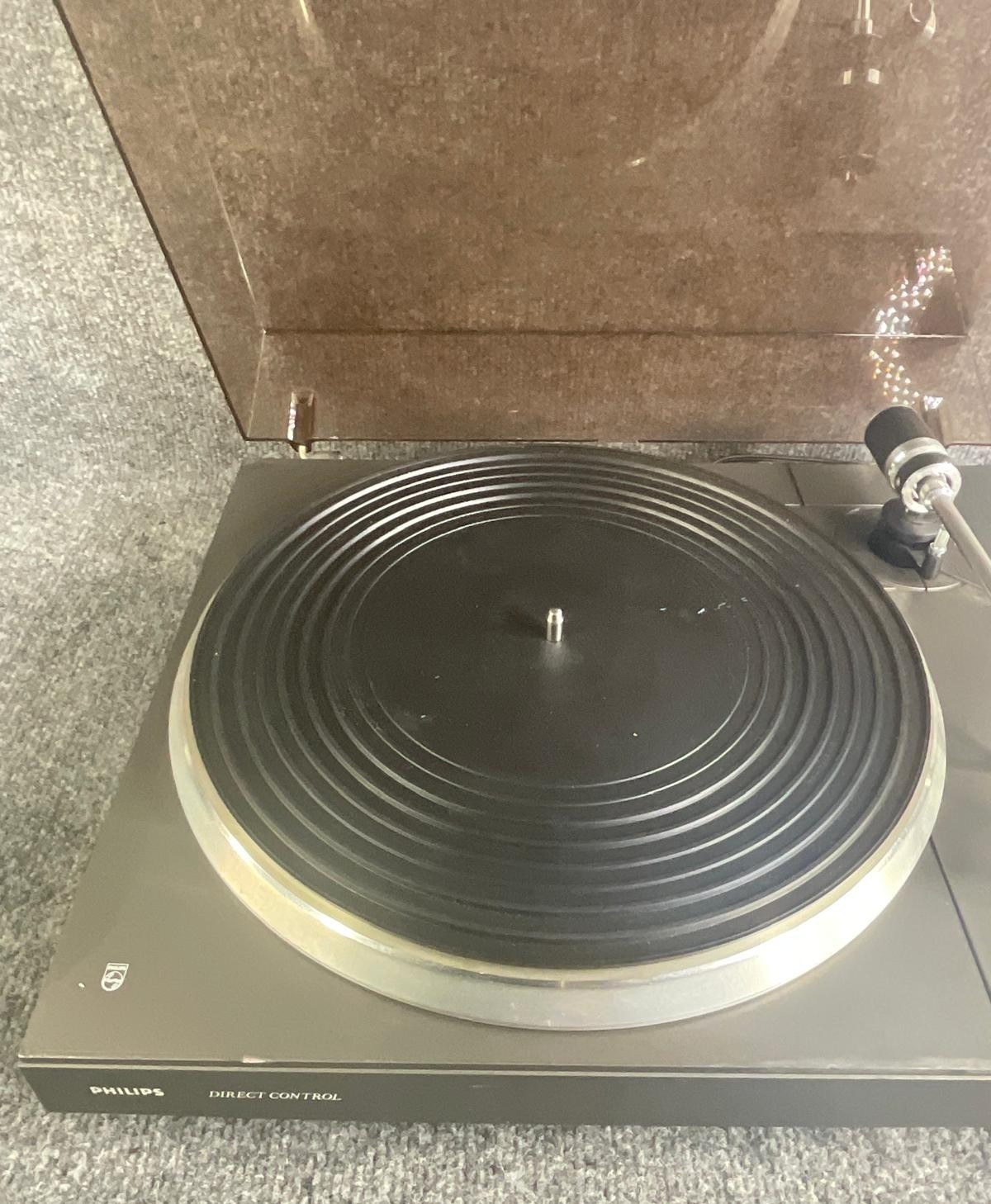 Vintage Philips AF-677 Auto Return Direct Control Turntable Hi-Fi Record Player
