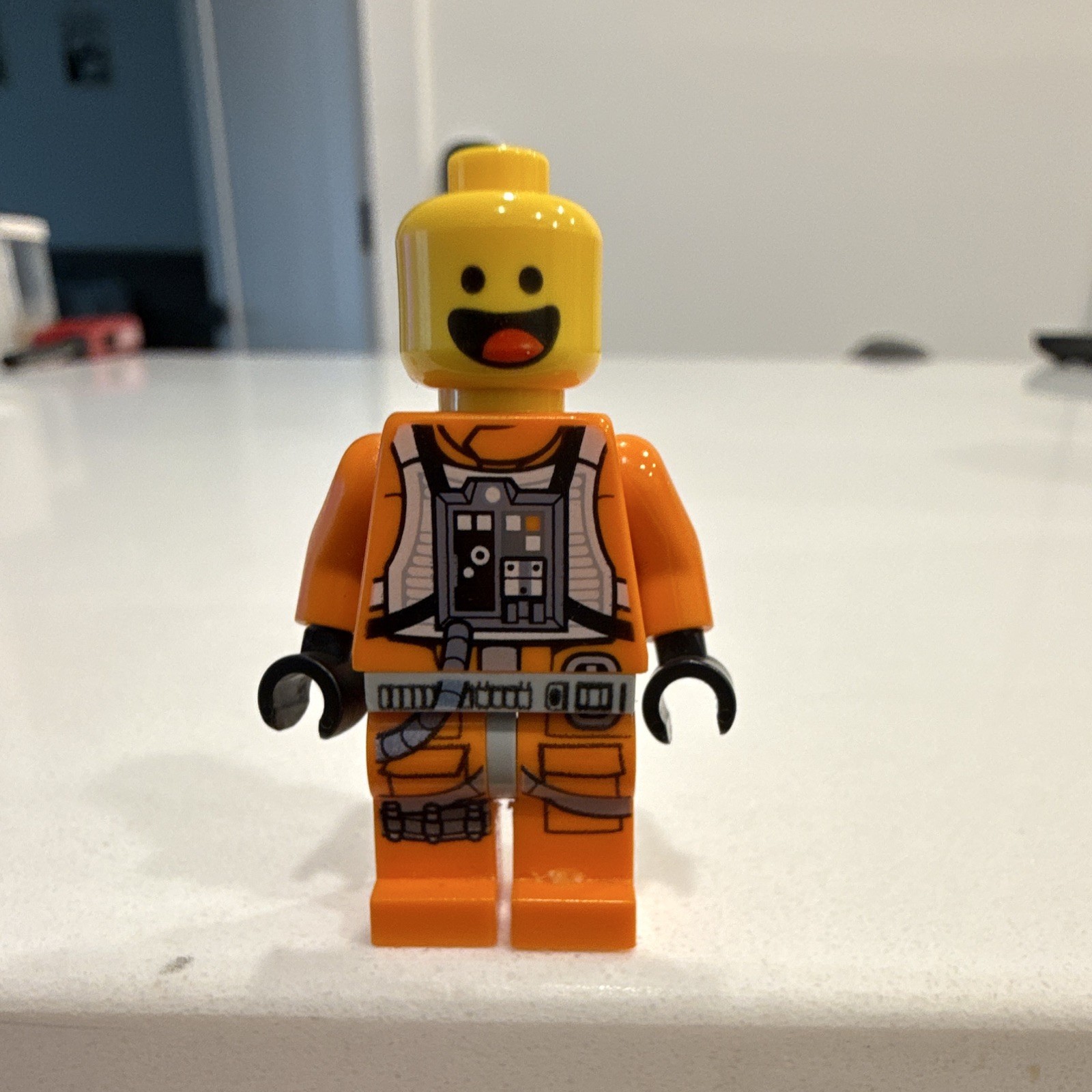 LEGO Star Wars Clone Pilot minifigure (Phase I, Orange)