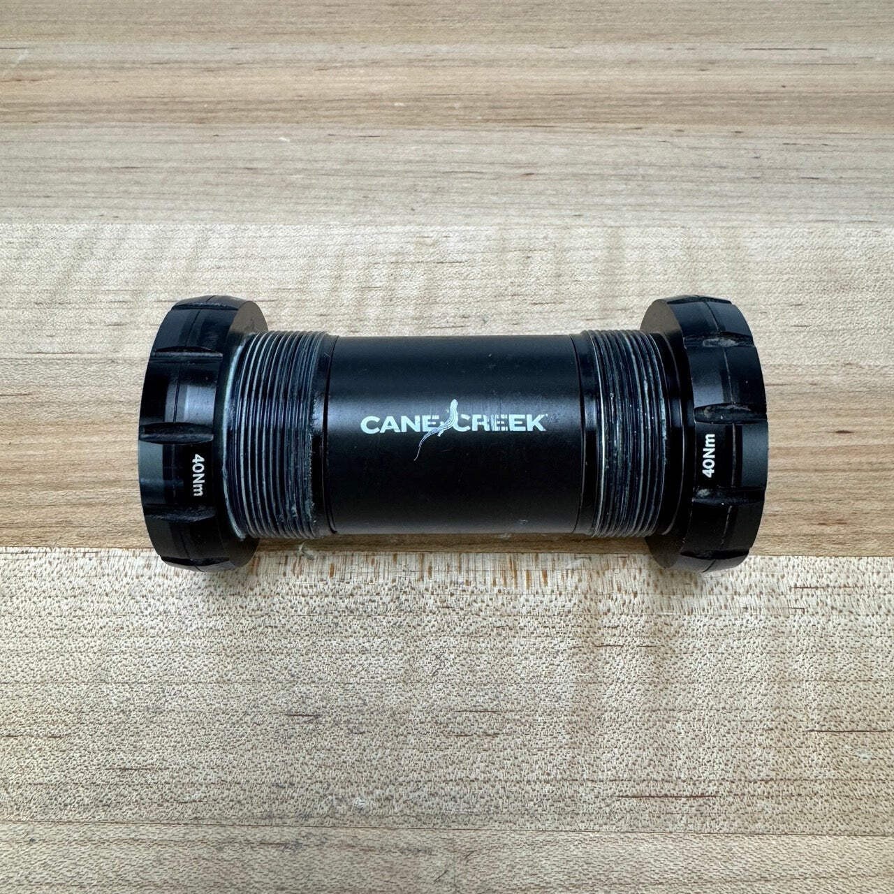 Light Use! Cane Creek Hellbender 70 BSA DUB Threaded Bottom Bracket 97g