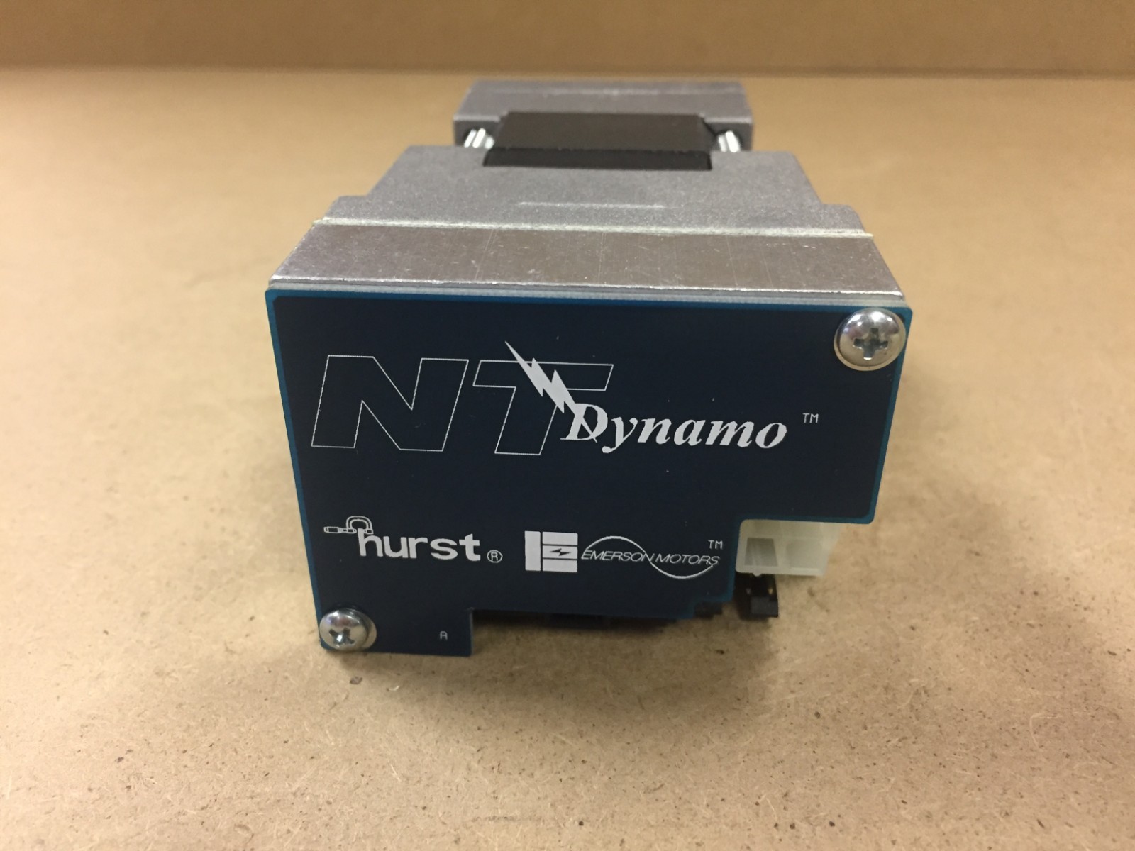 Hurst Mfg NT DYNAMO DC Brushless Motor Permanent Magnet Size 17 DMB0224C10002