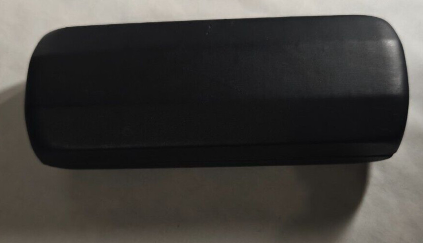 Wittnauer Hard Clamshell Glasses Case- black, some scuffs
