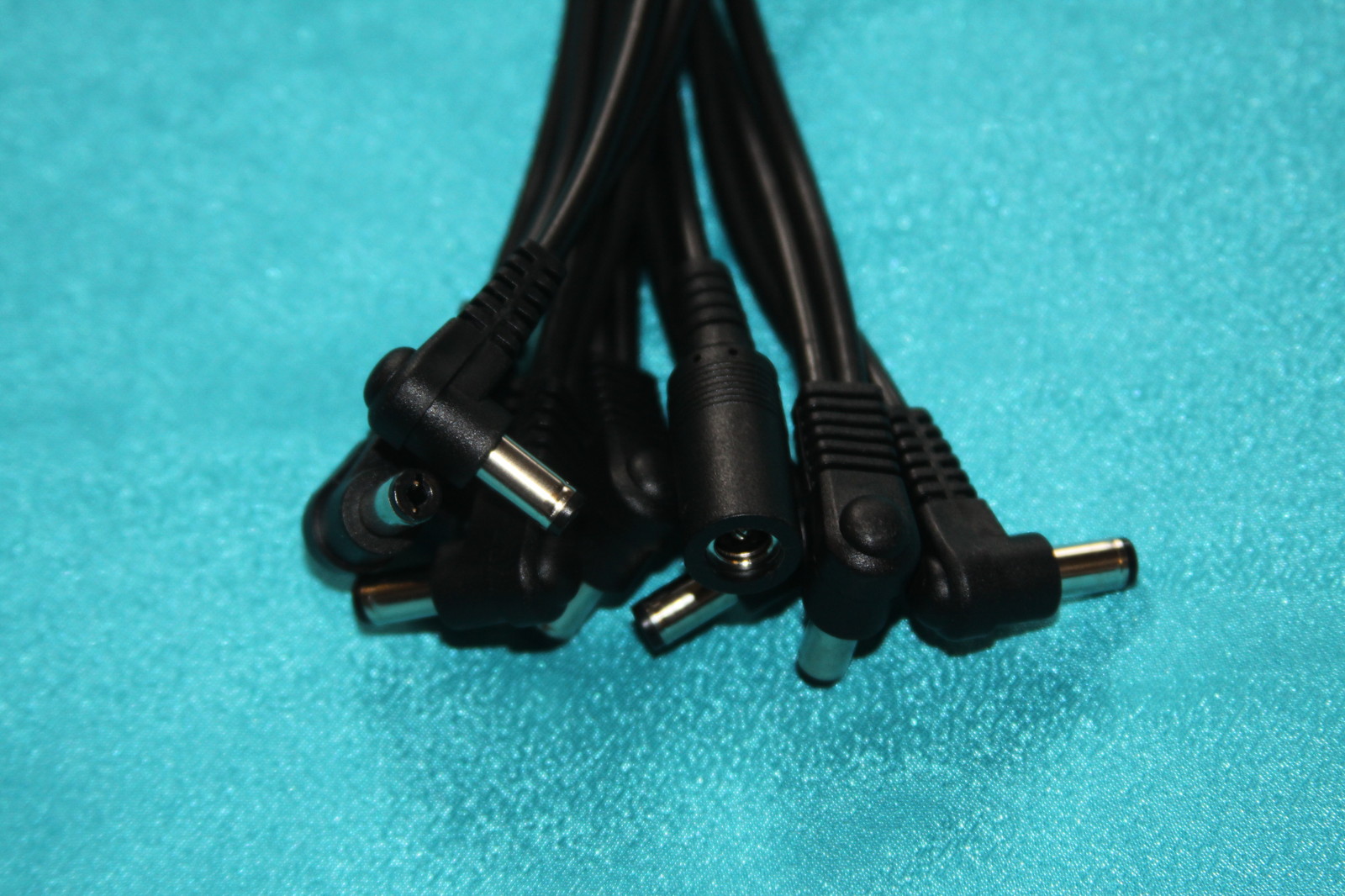 SALE! ModTone MT-A8P 9 Volt Daisy Chain for up to 8 Pedals, For Most 9v Supplies