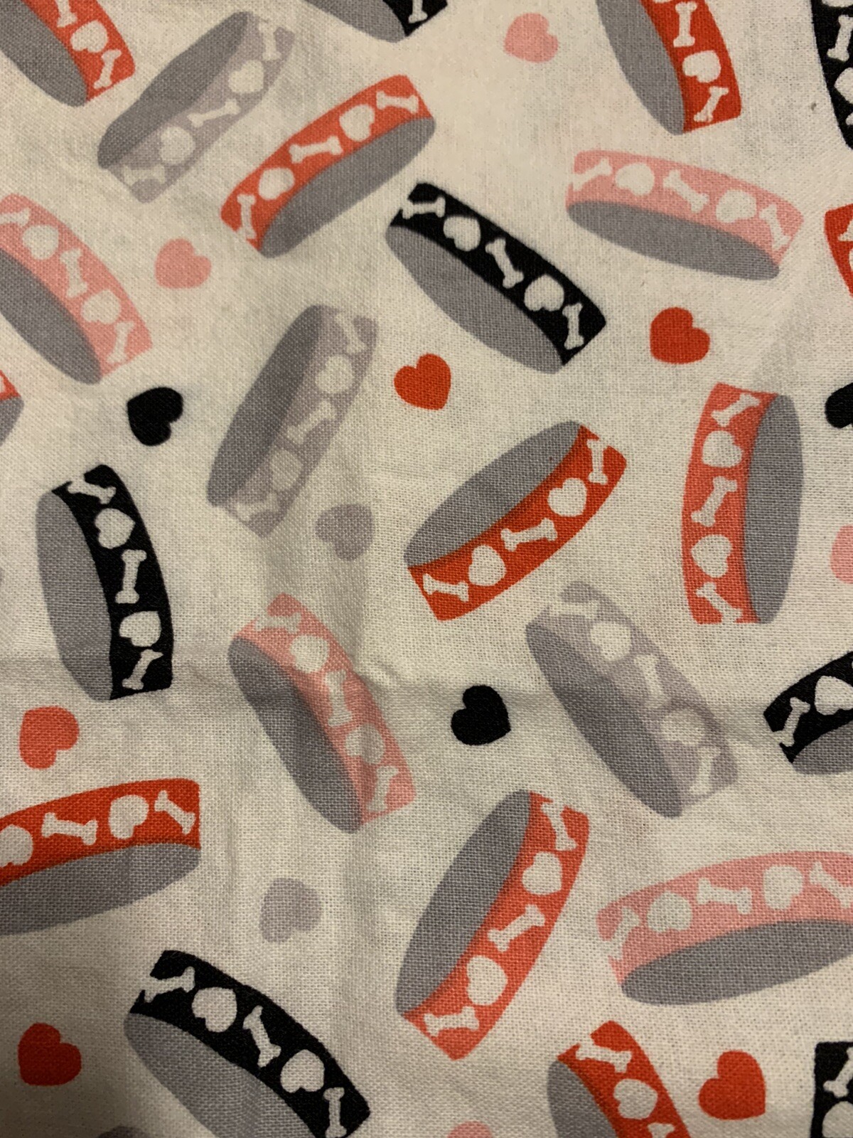 Fabric- Puppy Love Fat Quarters 8-Bowls, 6 Pink Pups, 9 White Pups, 6 Paws, 5 ❤️