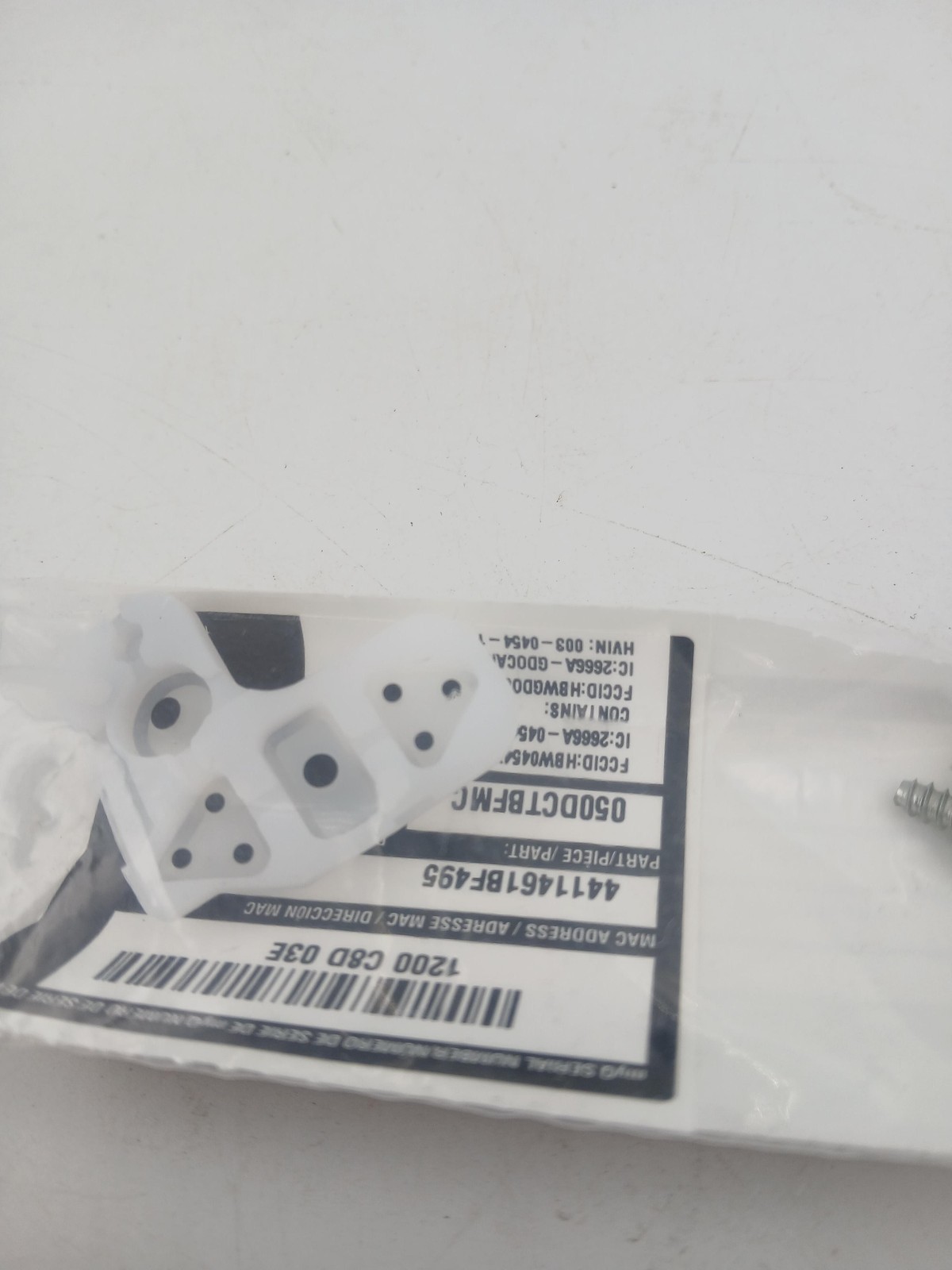 MyQ Garage Door 050DCTBFMC Wi-Fi Binding Post White Replacement Hardware Kit