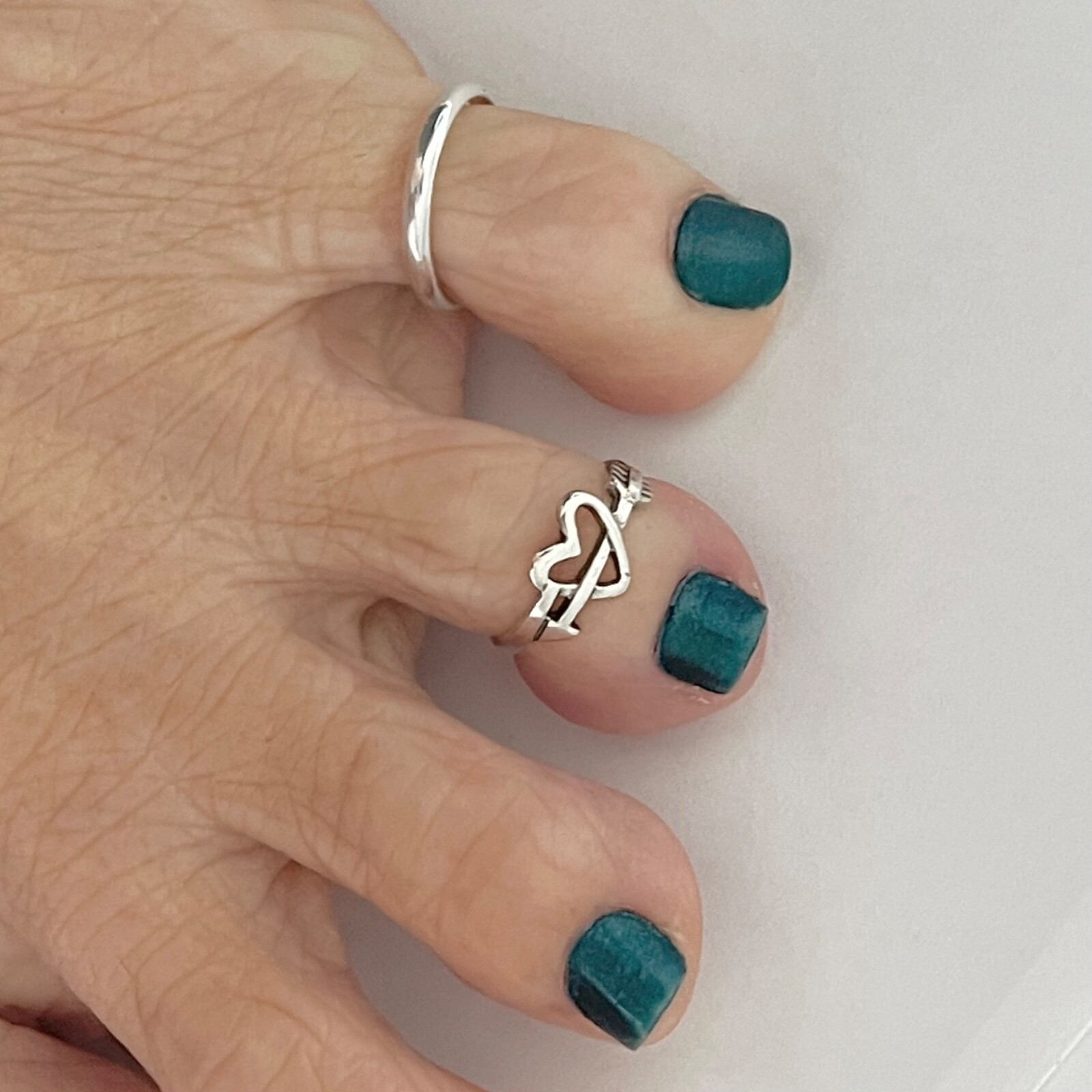 Sterling Silver Heart With Arrow Toe Ring, Silver Rings, Heart Ring