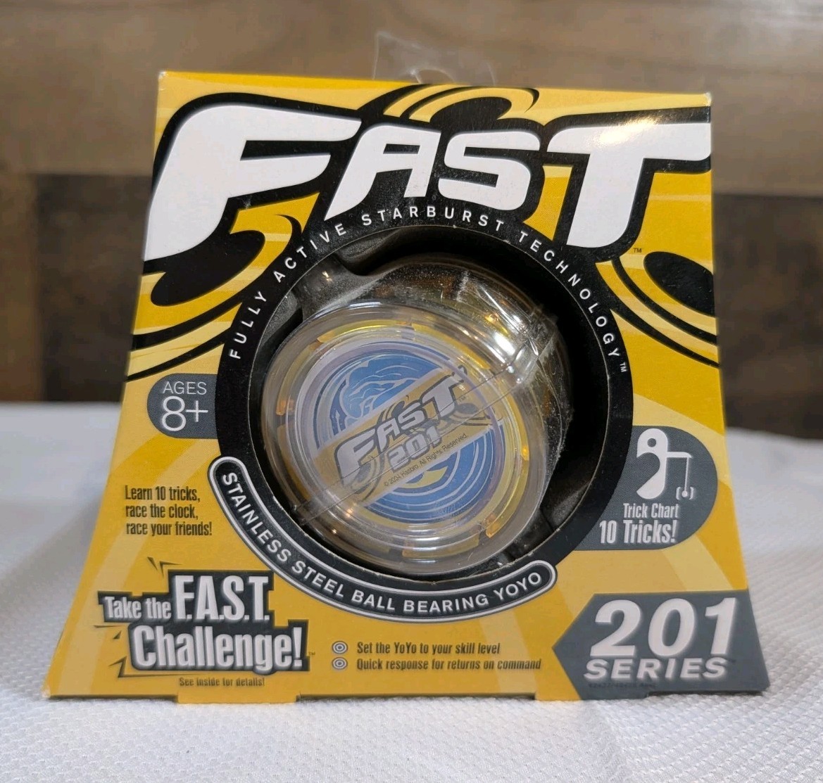 Fast 201 Series YoYo, Yellow Clear Vintage yo-yo NOS, Starburst Technology