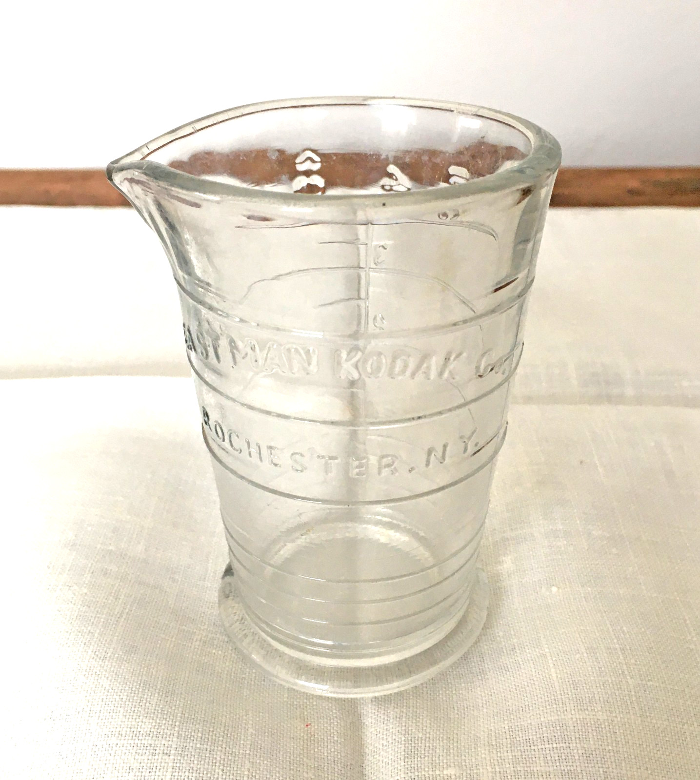 Vintage Eastman Kodak Photography Glass 4 oz. Measuring Beaker Rochester, NY ~