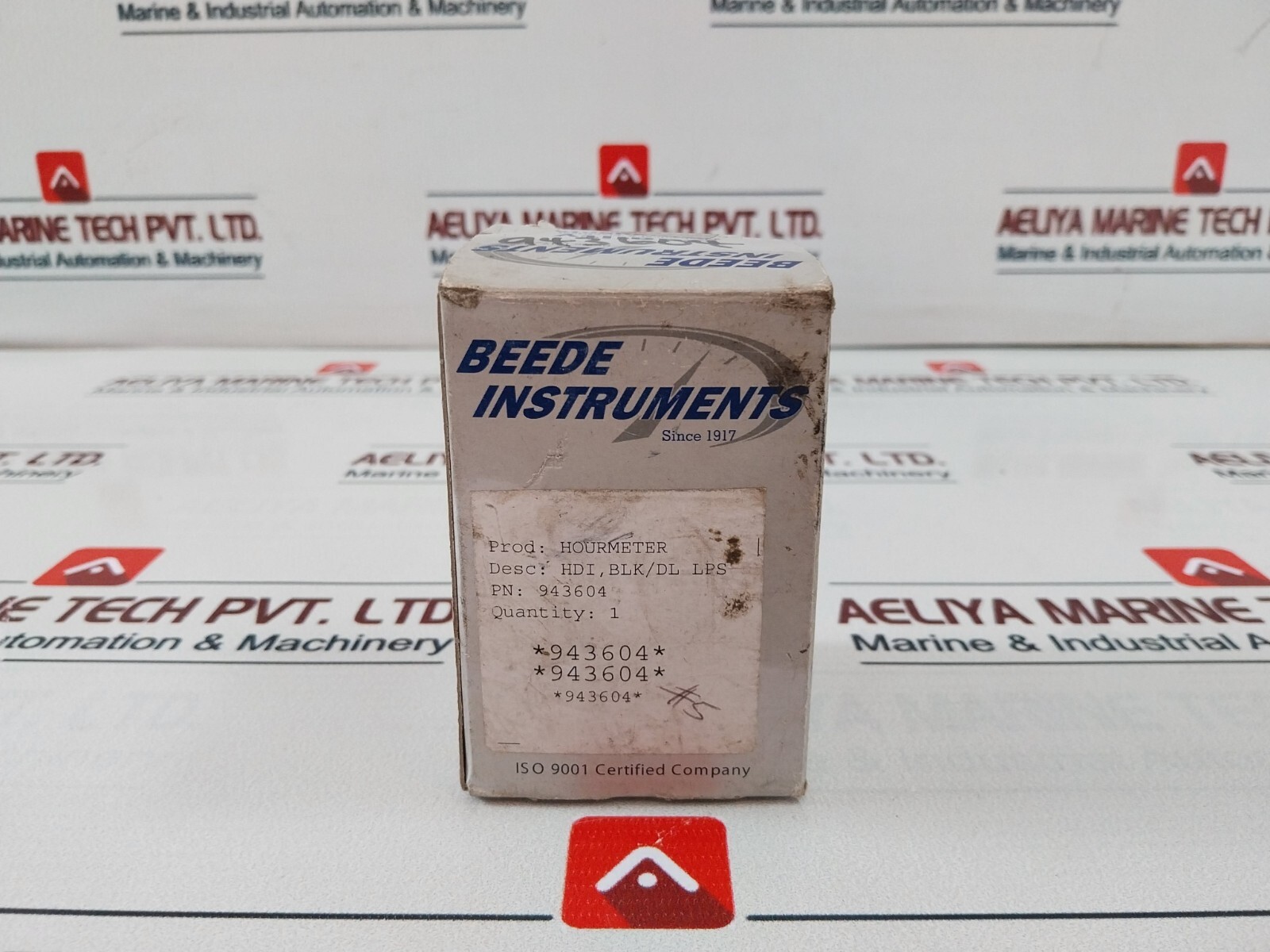 BEEDE INSTRUMENTS 943604 Hour Meter 8-32V DC