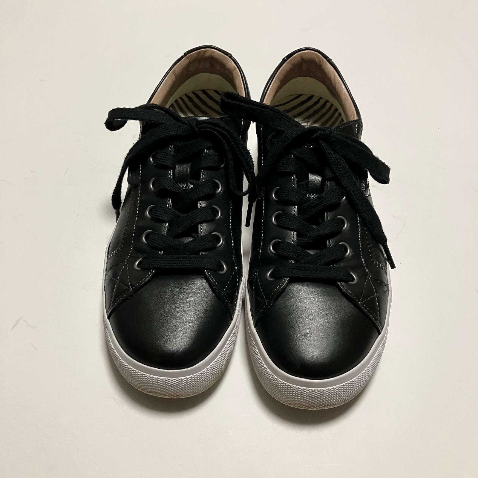 Taos Plim Soul Lux Shoes, Size 8W (8 Wide), Women's, Leather, Black & White