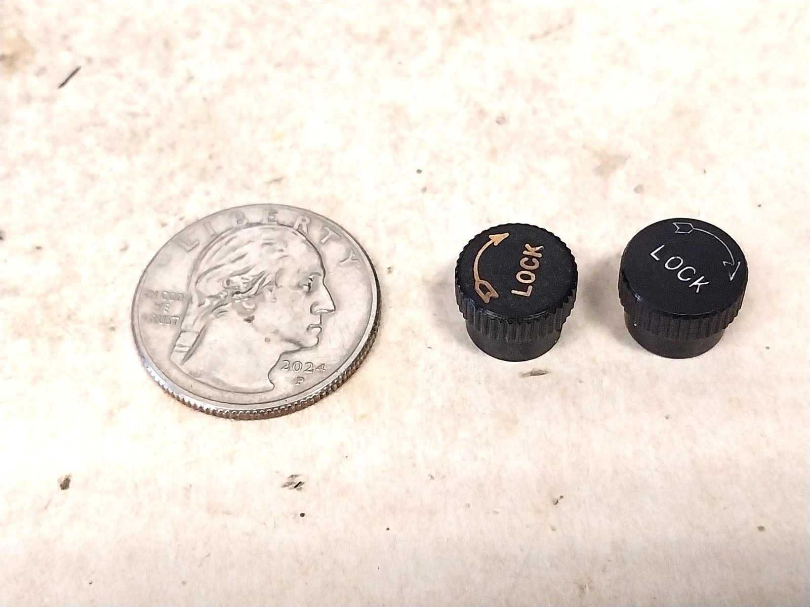 Pair Small 3/16 inch Lock Knob / Old Vintage Ham Radio Tube Receiver Control Amp