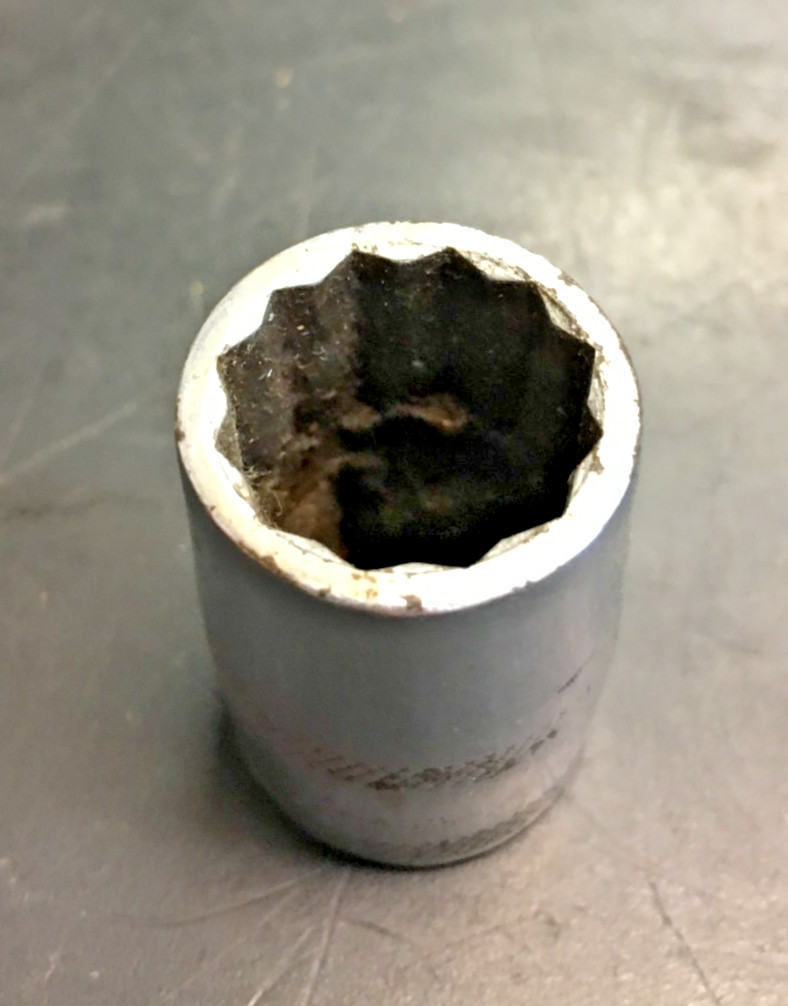 TWIN HEX, 5/8" Socket, 12 Point, 1/2" Drive, USA