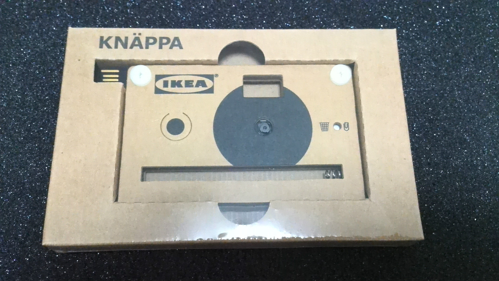 IKEA Knäppa Digital  Cardboard Camera  Collector's Item Very rare! new & sealed!