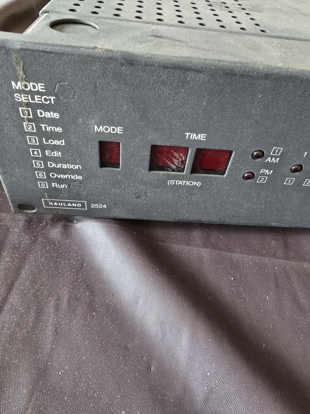 Rauland 2524 Master Clock Intercom Control System Bb4