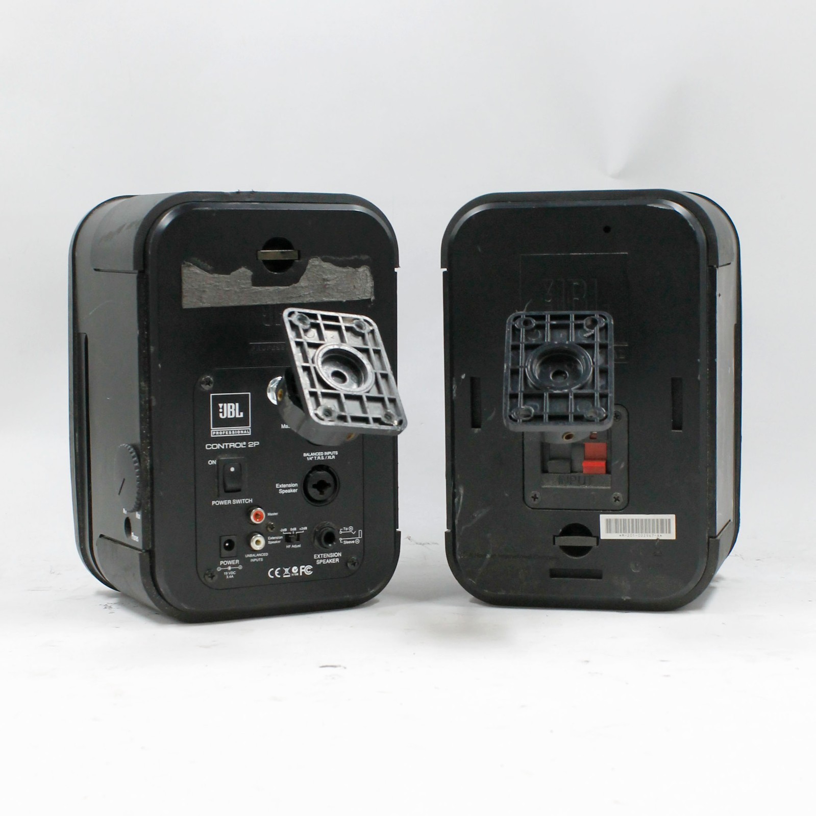 JBL Control 2P Compact Powered Reference Monitor System - NO CABLES
