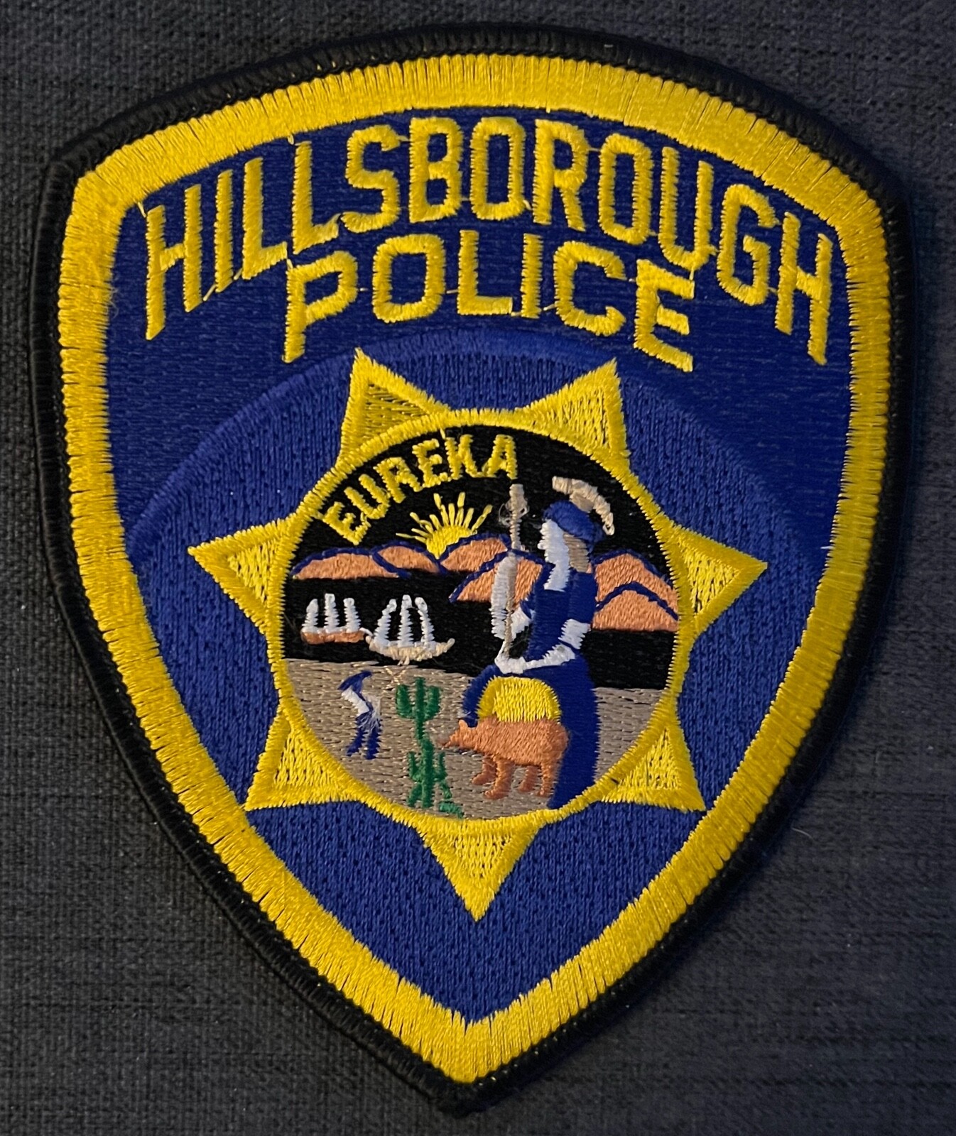 Hillsborough California CA Police Shoulder Patch Pre-owned Unsewn Vintage