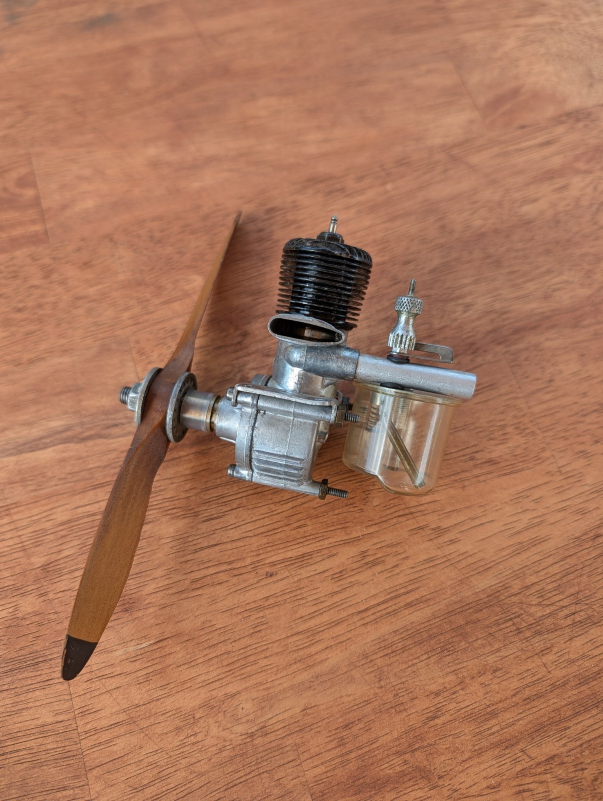 Ohlsson & Rice 23 Model Airplanes Engine