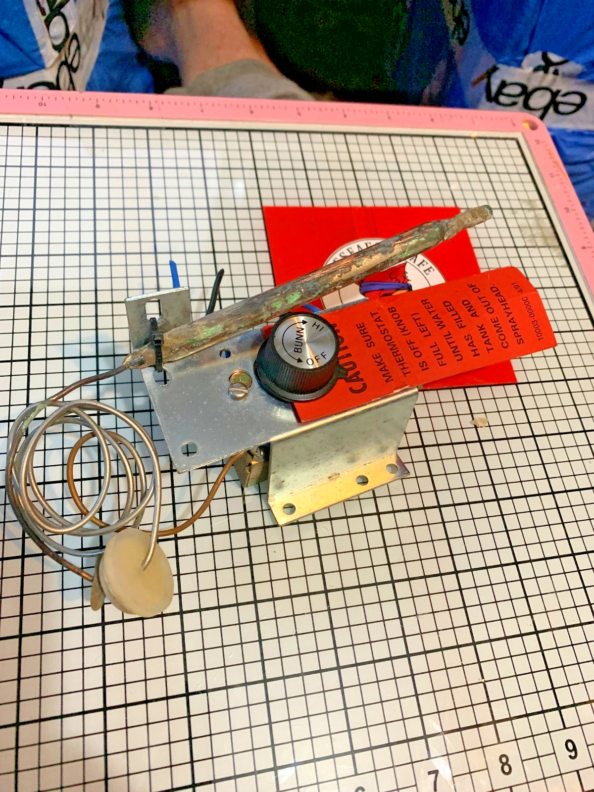 Bunn-o-Matic Heating Thermostat, 120 VAC model, KP-860-30, 199F max