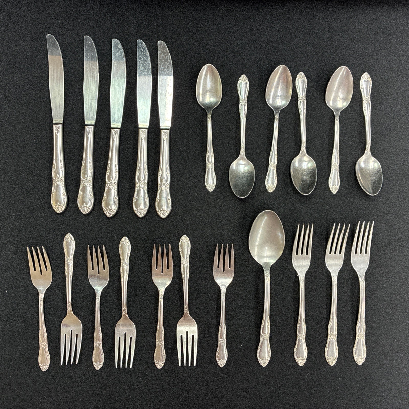 Oneida Ltd Fenway Daydream Wm A Rogers Stainless Steel Flatware Mixed Lot 22 pcs