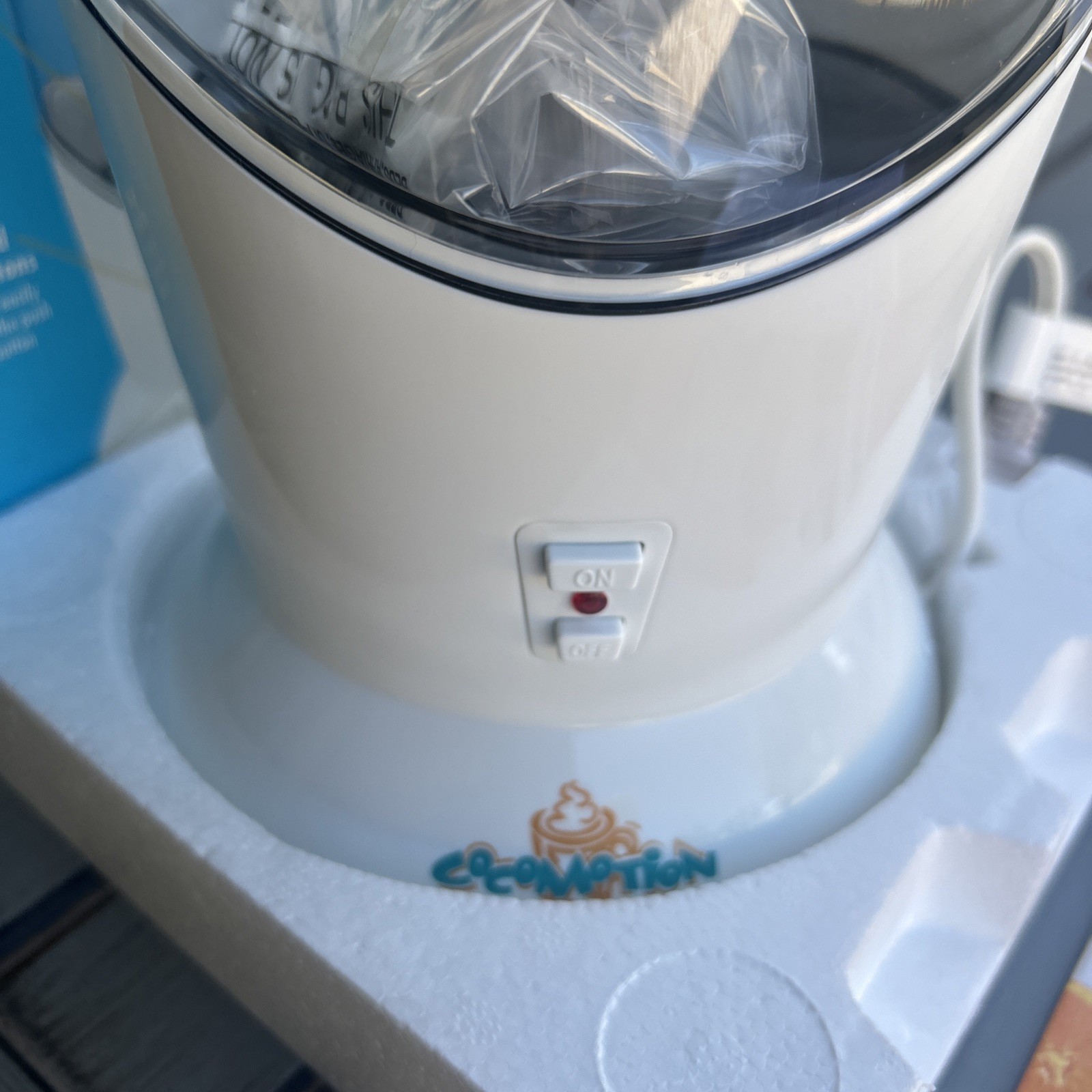 Mr. Coffee Cocomotion HC4 Automatic Hot Chocolate Maker 4 Cup New In Open Box