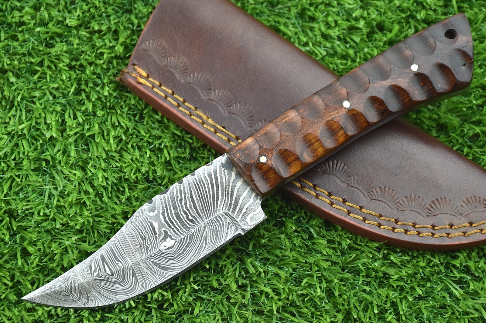 Damascus steel forged handle scale skinning knife with Leather sheath -6562