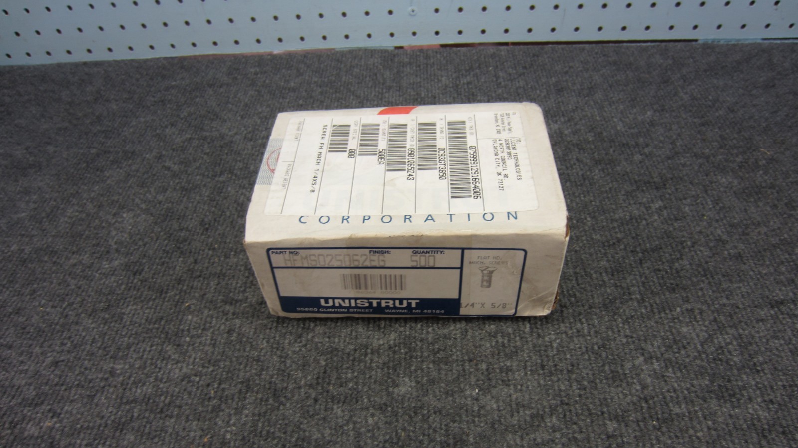 Unistrut HFM5025062EG FLAT HEAD MACHINE SCREWS 1/4x5/8 (5 in stock)(500 in pack)