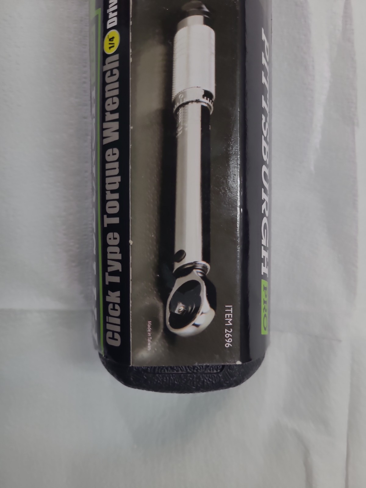 Pittsburgh Pro 2696 Click Type Torque Wrench- 1/4" Drive