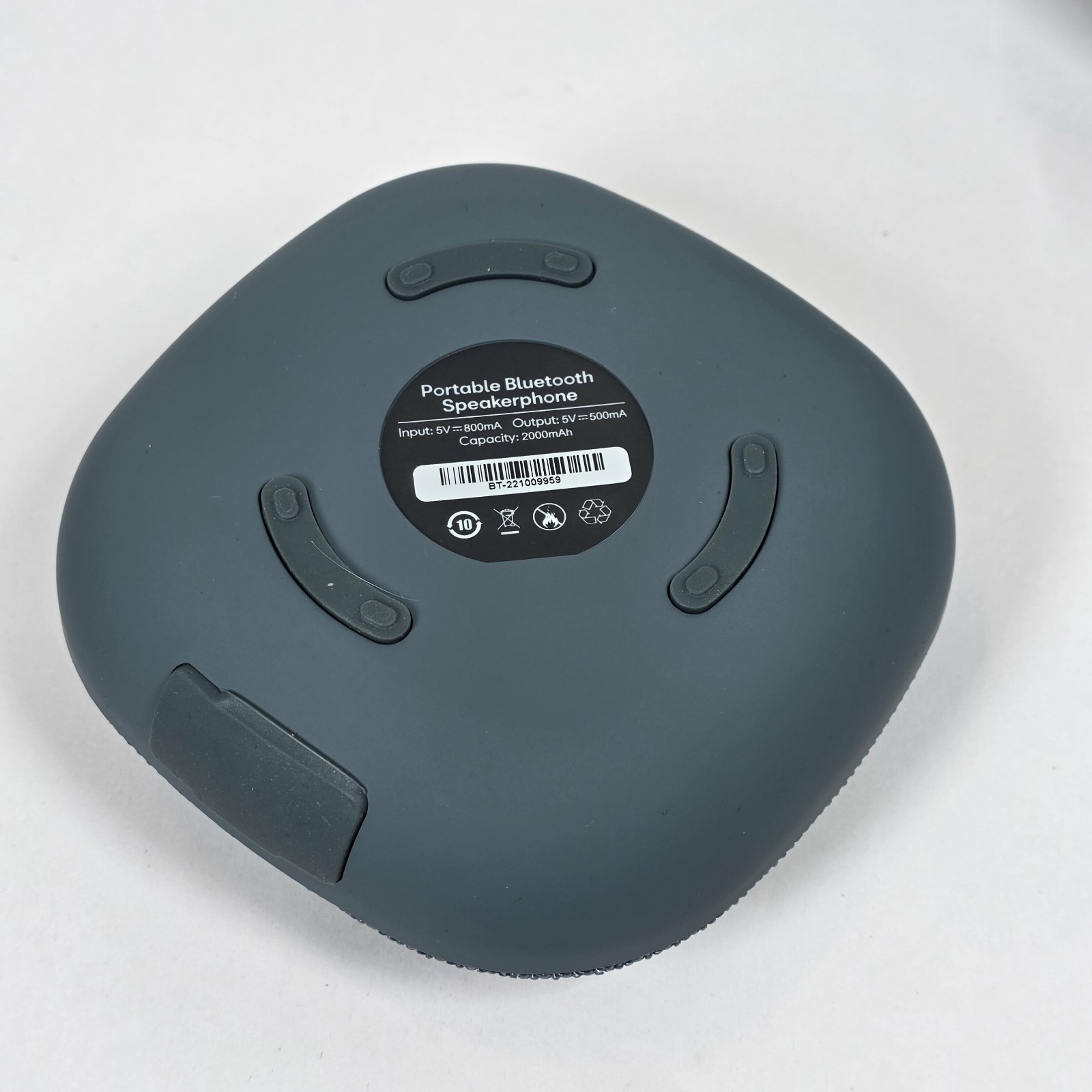 Derico Blast Bluetooth Conference Speaker.