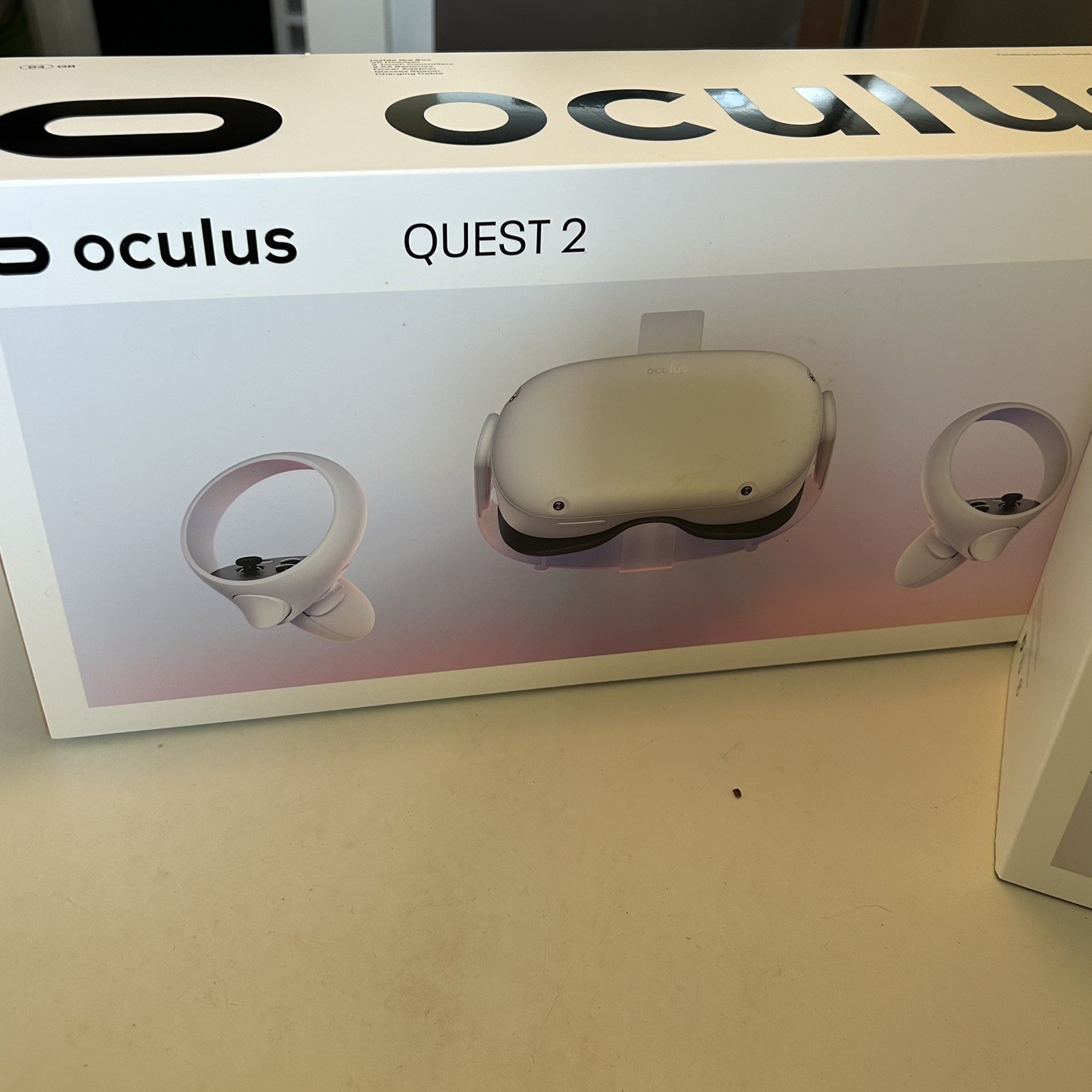 Oculus Quest2 VR Gaming Headset White 64GB w/ Elite Strap BUNDLE Excellent