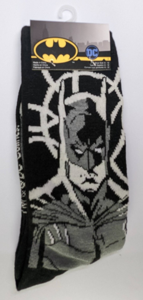DC Comics Socks BATMAN SOCKS Novelty Socks - CREW - Teen / Adult One Size - NEW