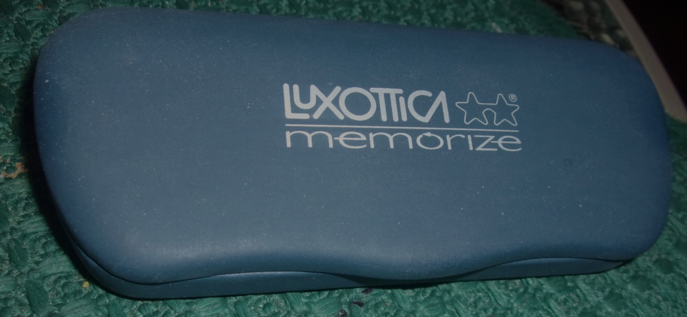 Luxottica Hard Clamshell Eyeglasses Case Blue Tan Interior