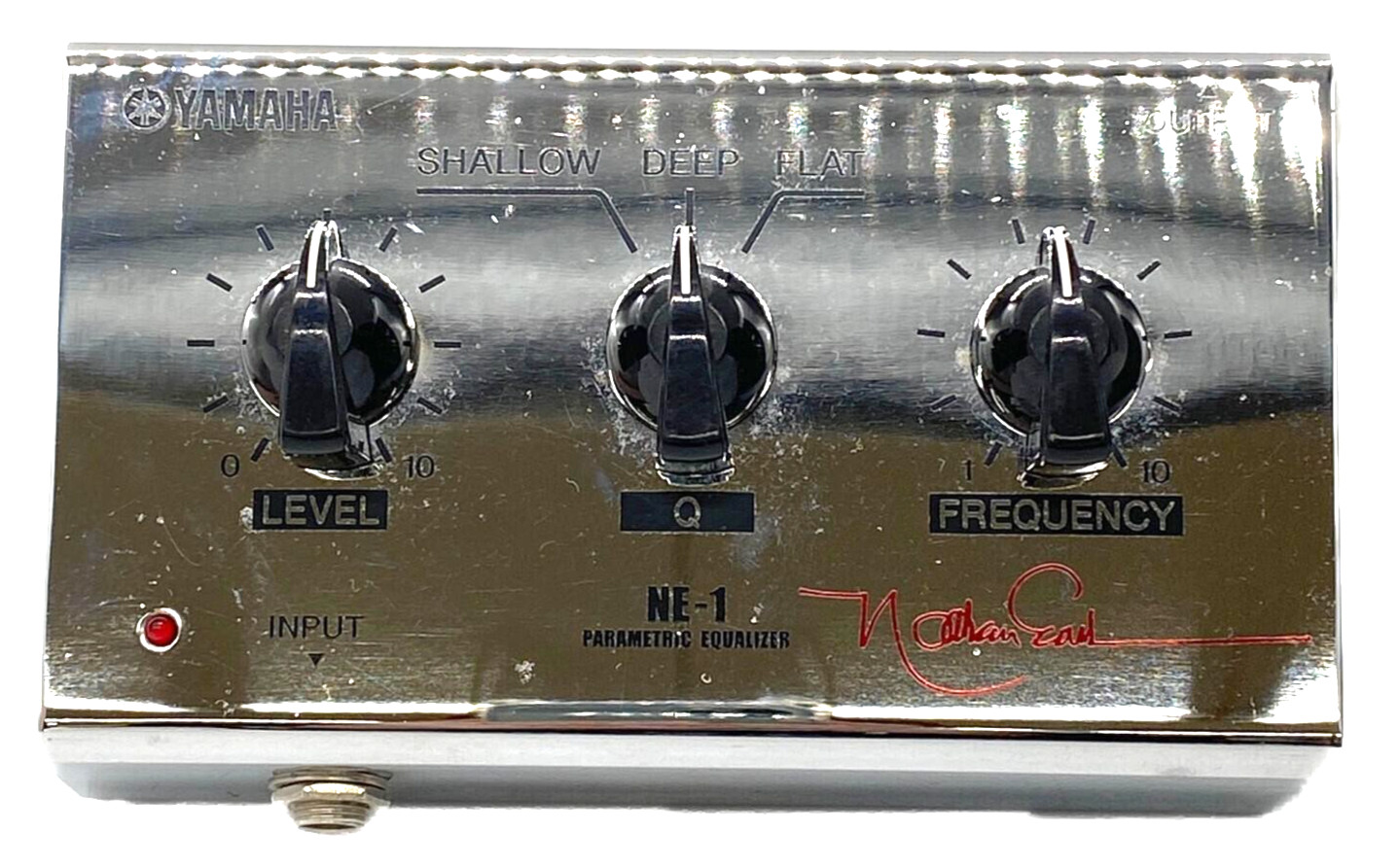 YAMAHA Nathan East Parametric Equalizer Magic Box Bass Effect Box NE-1