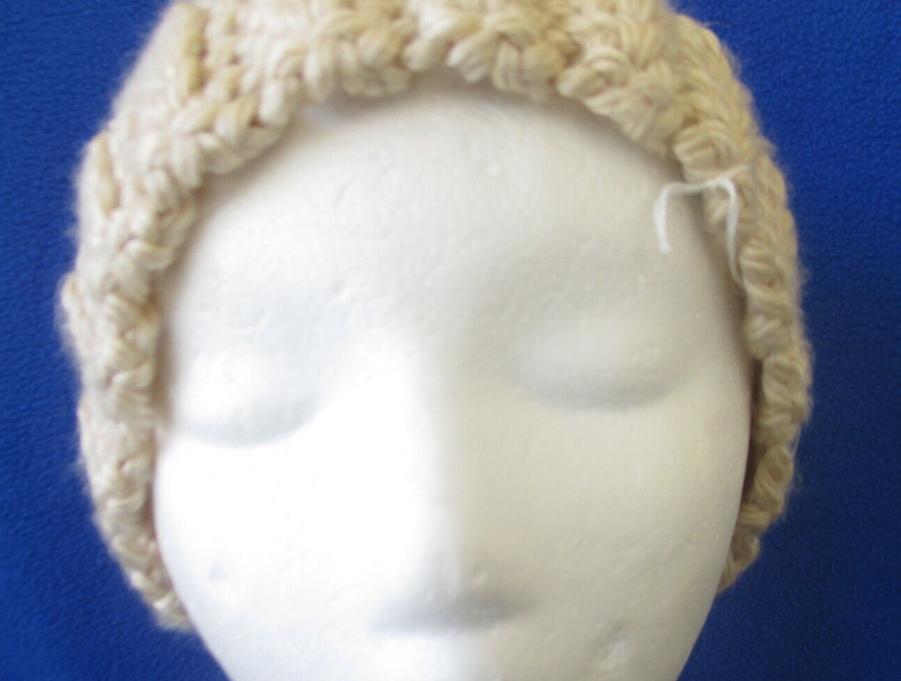 Ladies' Crochet Beanie Bulky Stitches Lite TAN / BEIGE Ponytail Style Adult Sz a