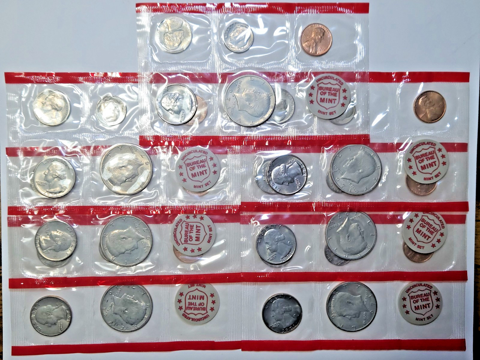 Lot of (7) 1971-D US Mint Sets: 35 Coins & 7 Mint Tokens - BU✨️ (No OGP)