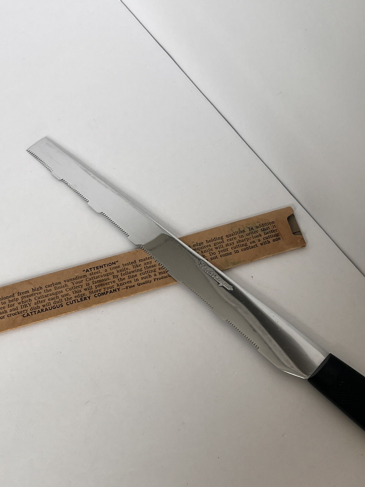 VTG 1950s Cattaraugus Carbon Steel Chef's Straight And Serrated Knife Looks NEW!