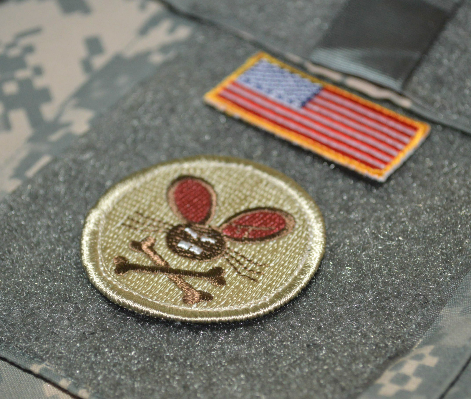 KILLER INFIDEL ELITE GHOST RECON SPECIAL WARFARE SSI: Evil Rabbet + US Flag Tab
