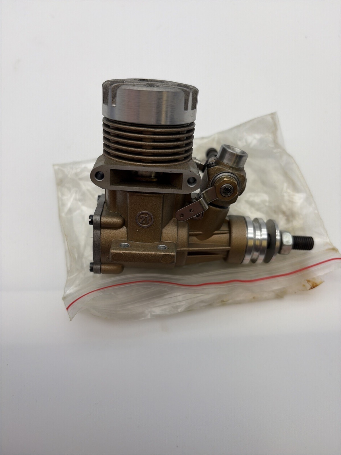 CS Engine 21 R/c Model Airplane RC Engine New In Box M14