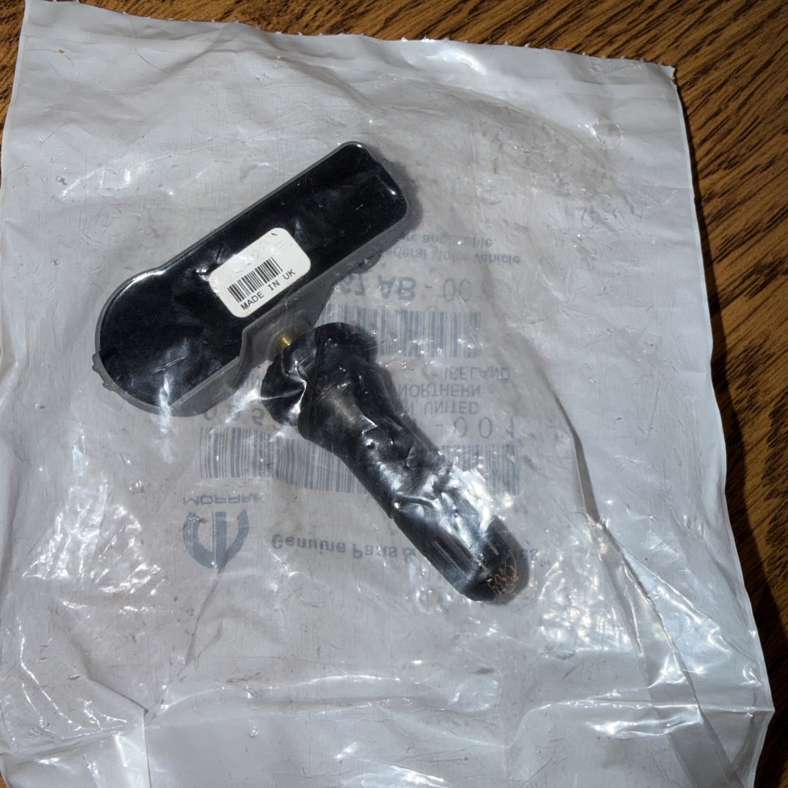 Genuine OEM Mopar Tire Pressure Sensor TPMS (1) 68241067AB