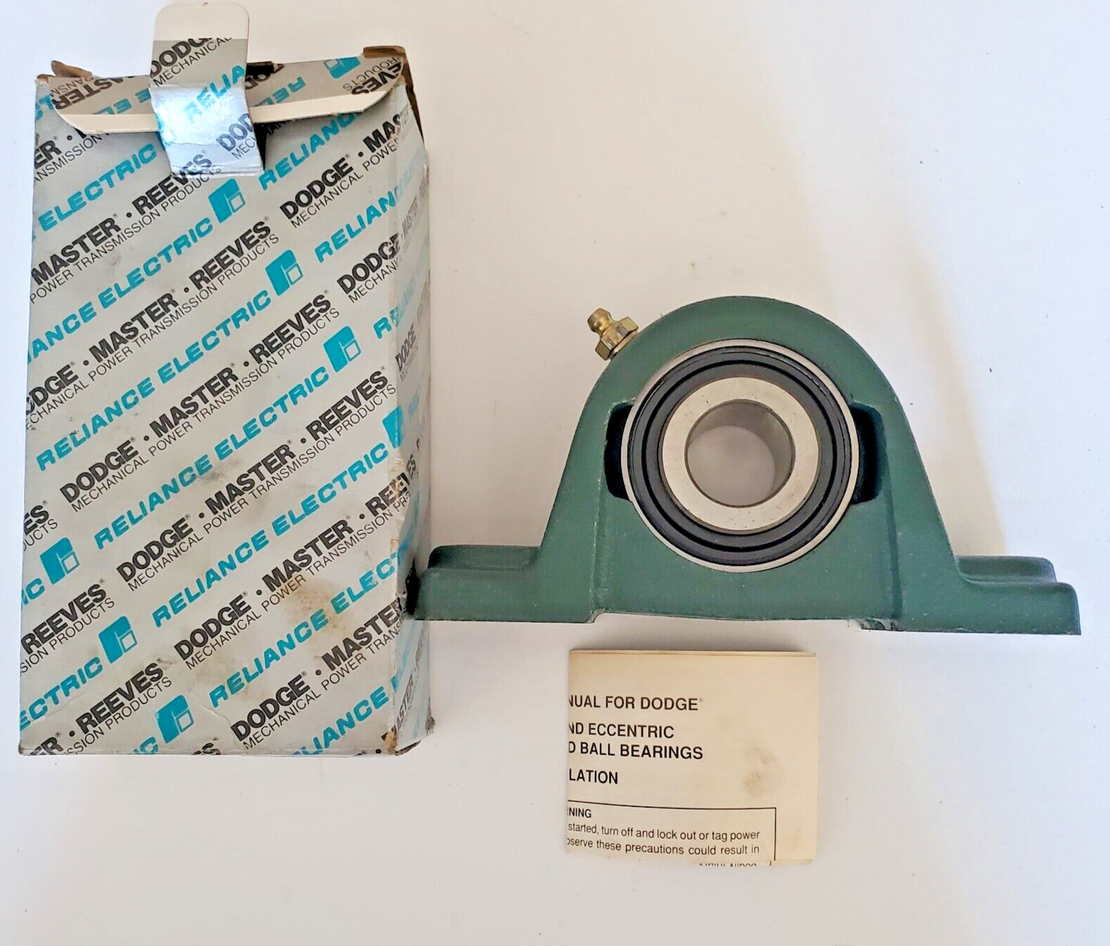 DODGE P2B-SCM-100, 126147 PILLOW BLOCK NEW OEM