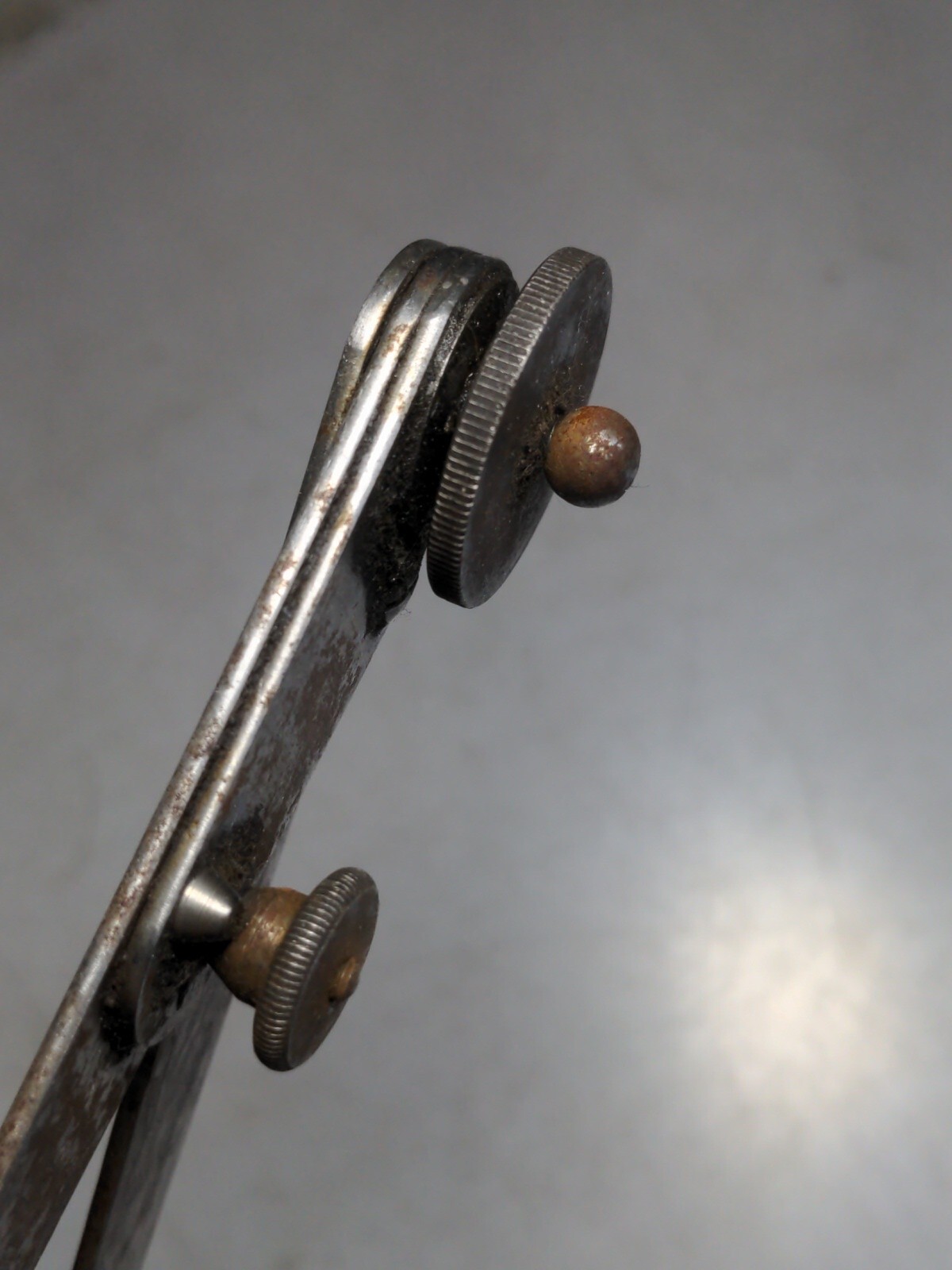 Outside Divider 6 1/2" long