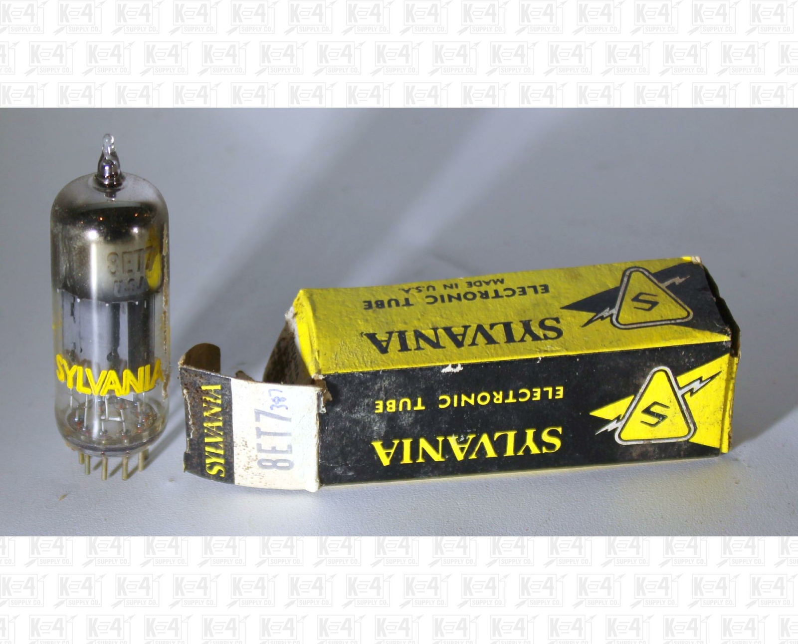 Sylvania 8ET7 Vacuum Tube Made In USA NOS +Box