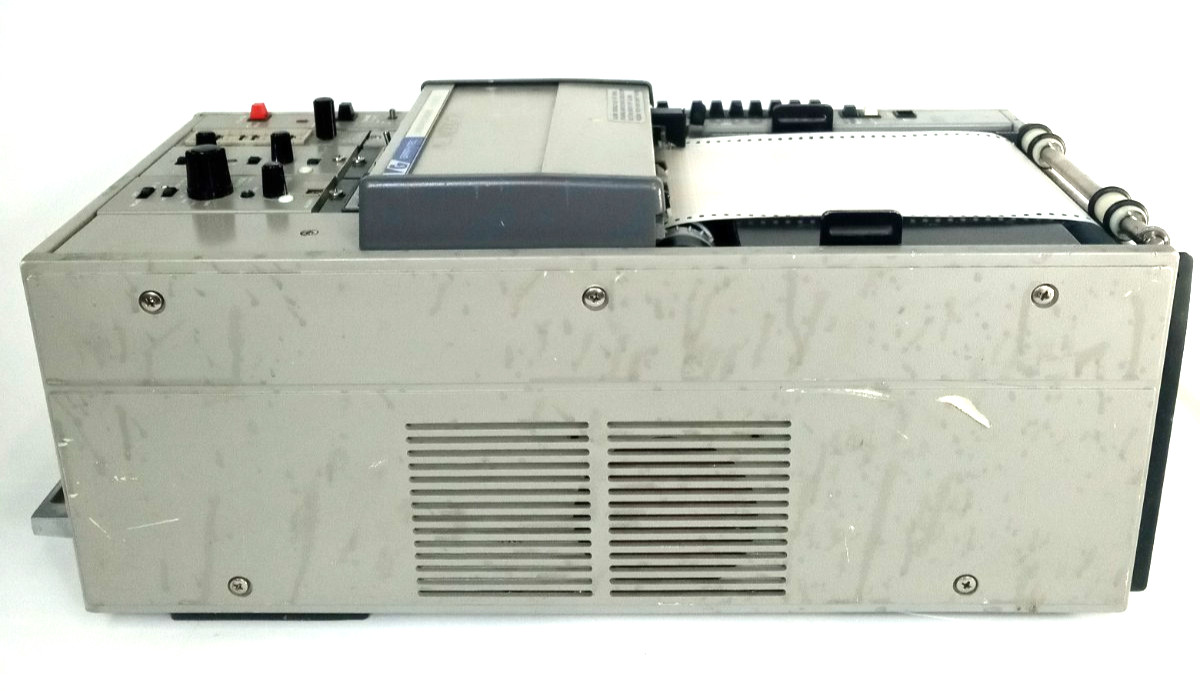 Graphtec Linearcorder WR3310 Type WR3300
