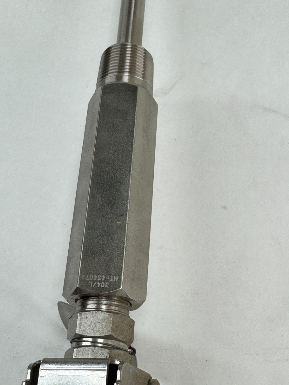 ASHCROFT Adjustable Angle Thermometer, 0-400F, 5" Face, 7-1/2" Stem, 3/4" NPT
