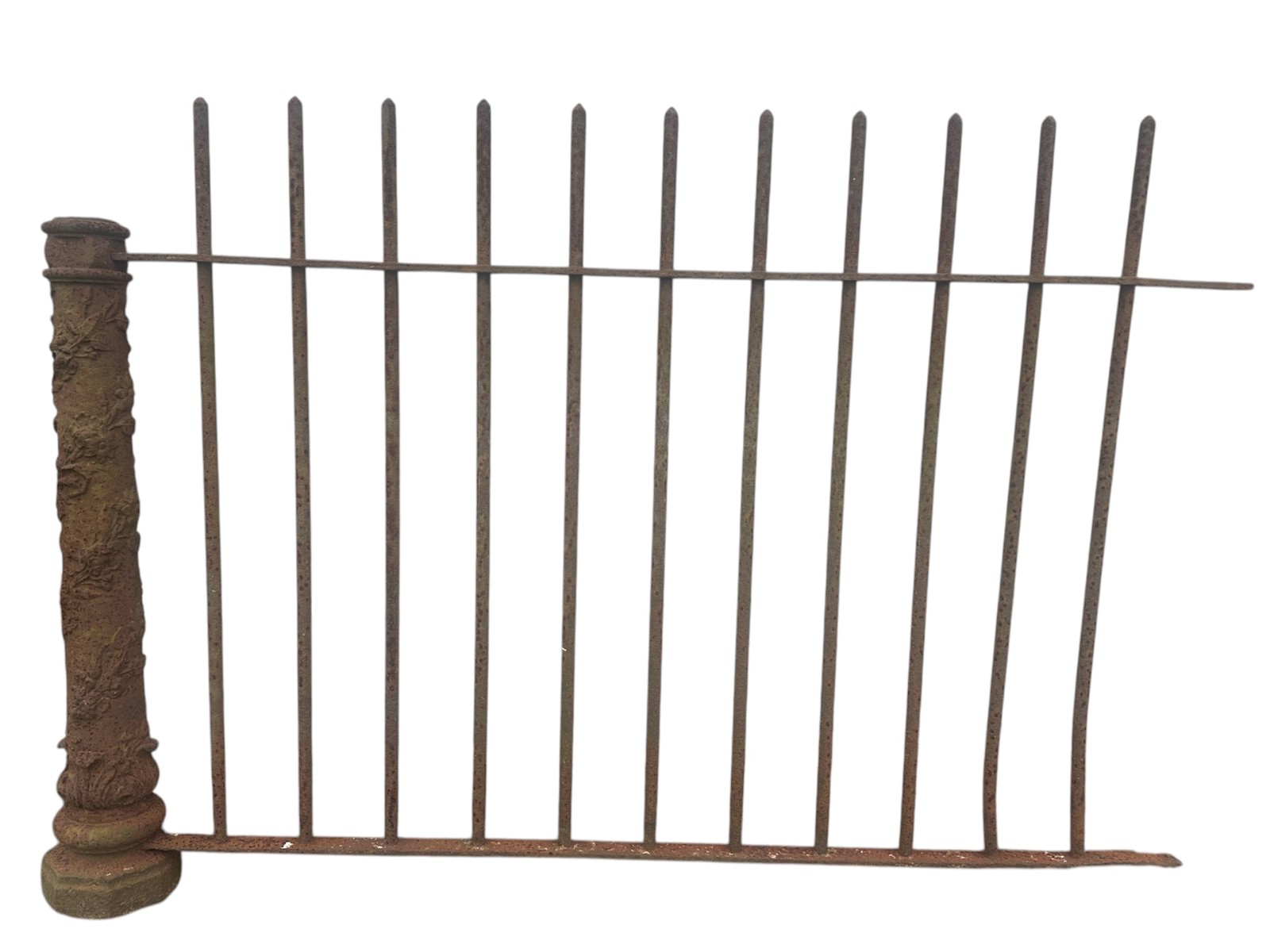 40 Ft of Antique Iron Fencing w/ Naturalist Style Post GA20880